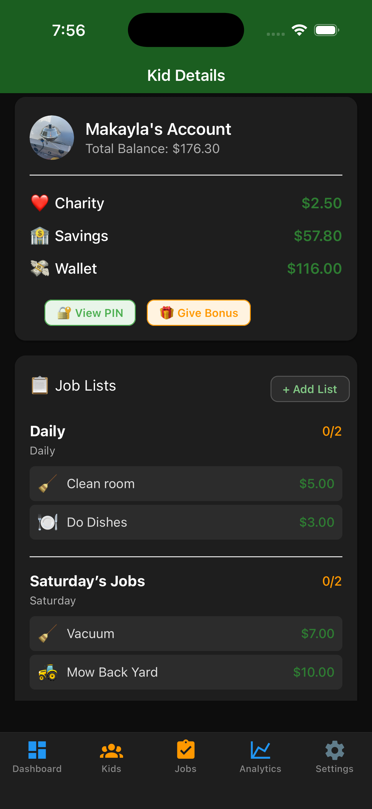 EarnIt kid detail view showing tasks, earnings, and balance breakdown