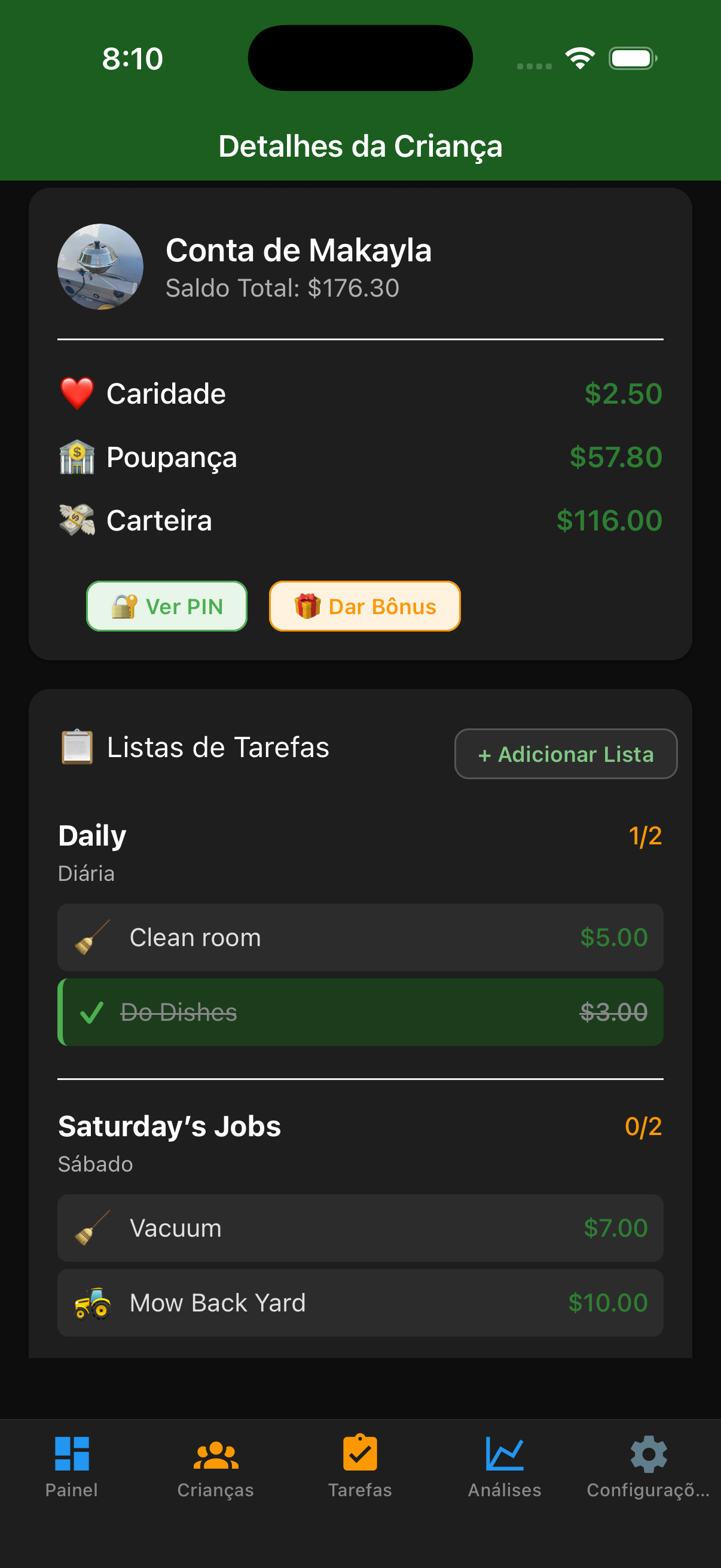 Visualização detalhada da criança do EarnIt mostrando tarefas, ganhos e detalhamento de saldo